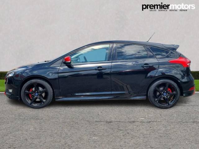 2016 Ford Focus 1.5 EcoBoost 182 Zetec S Black 5dr