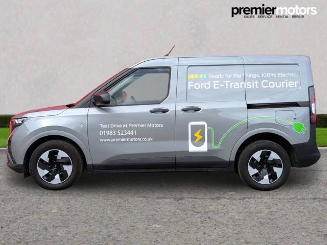 2025 Ford E-Transit Courier 100kW 43kWh Trend Van Auto