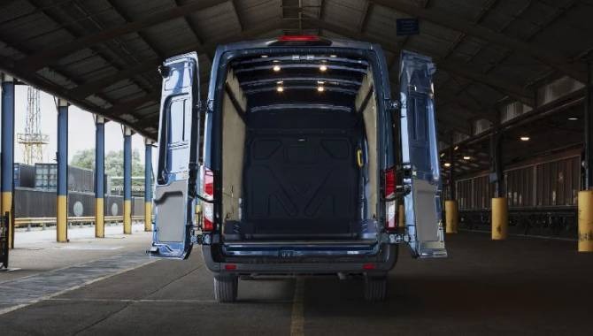 Ford Transit -